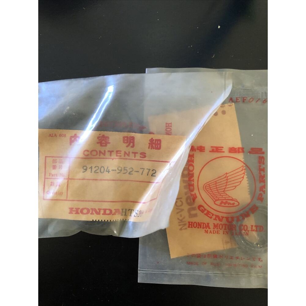 NOS Honda Lawnmower 18X38X6‎ Oil Seal HR21 HRA21 91204-952-772